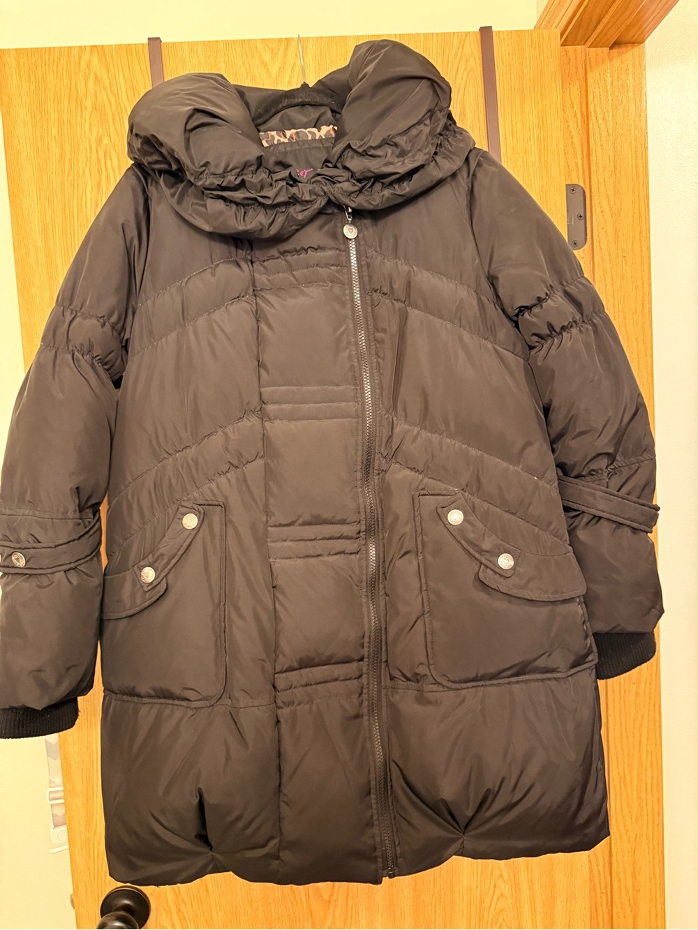 Betsey Johnson Y2K Black Pillow Collar Puffer Coat Leopard Lined Size L
